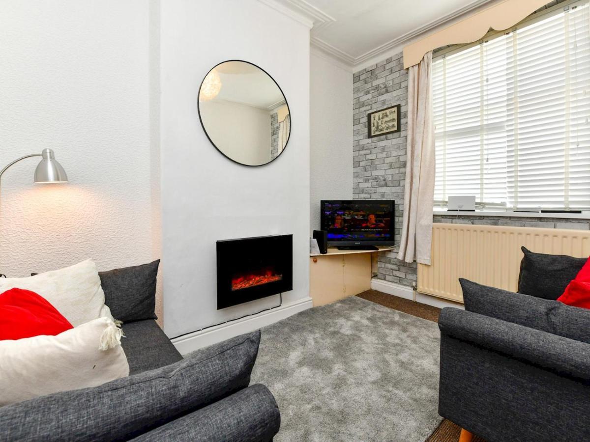 Pass The Keys Perfectly Located 3 Bed Home Close To The City Cardiff Kültér fotó